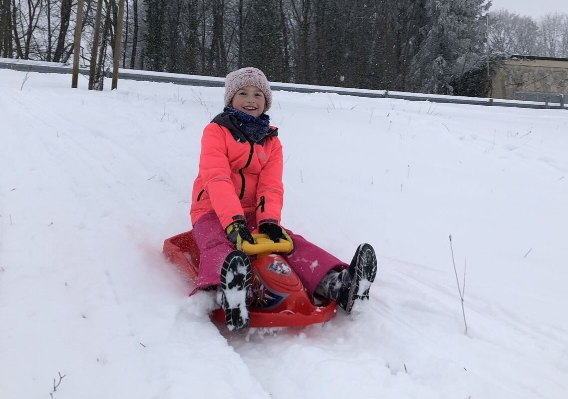 Schlittenfahren Achalm Lilly Schmid