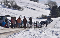 An der Winterarena inHolzelfingen herrschte reges Treiben