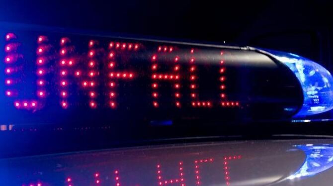 Autofahrer stirbt bei Unfall auf der A7