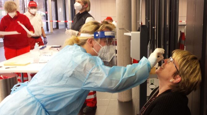 Corona-Test-Aktion in Dettingen/Erms