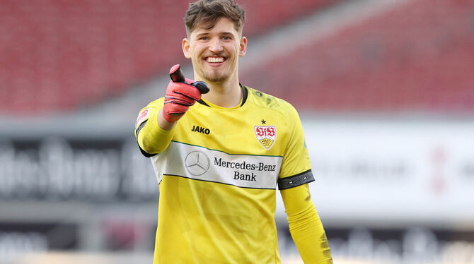 Gregor Kobel hat gut Lachen. Der Stuttgarter Torwart wirkt authentisch und kommt mittlerweile im Spiel des VfB immer besser zur