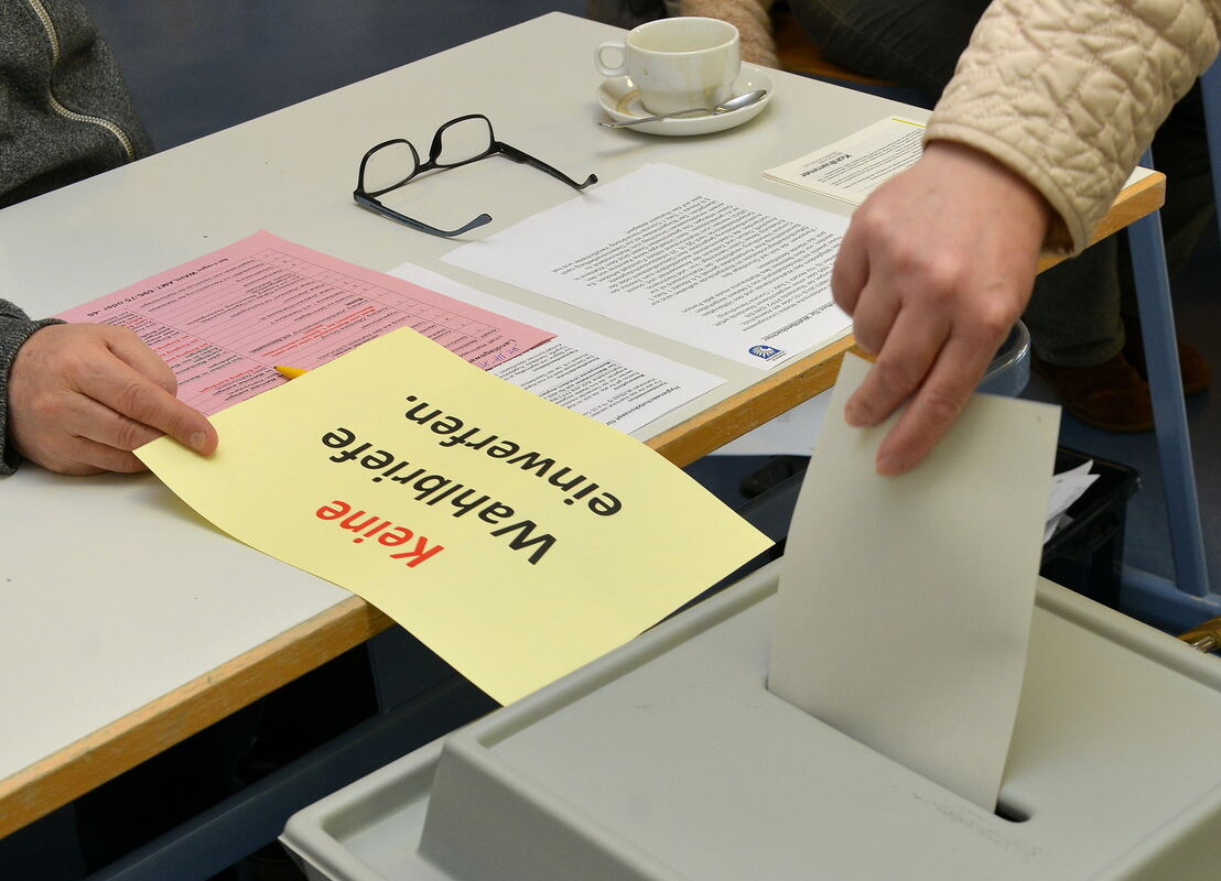 Pel-1503-13 Lichtenstein-Niethammer