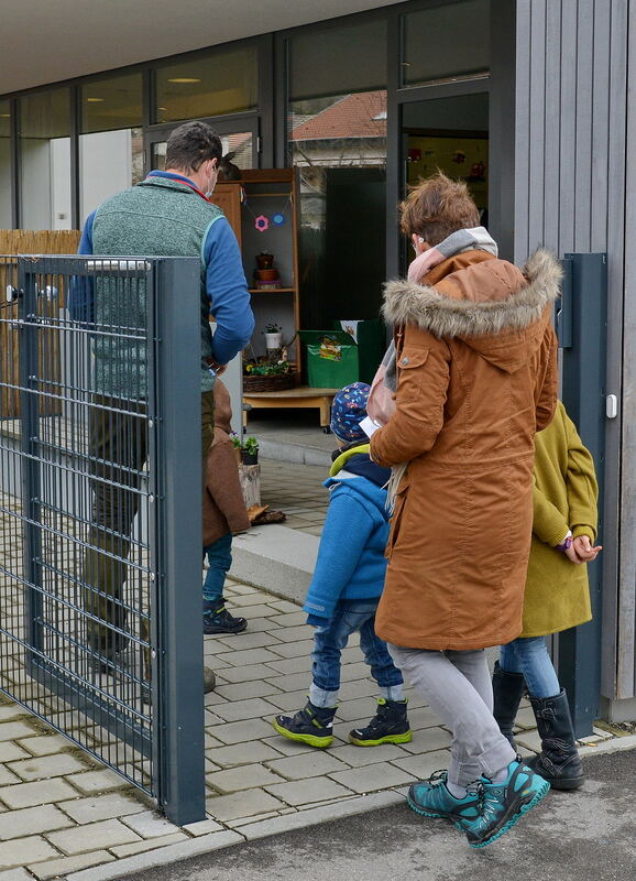 Pel-1503-14 Kita Echaz-Niethammer