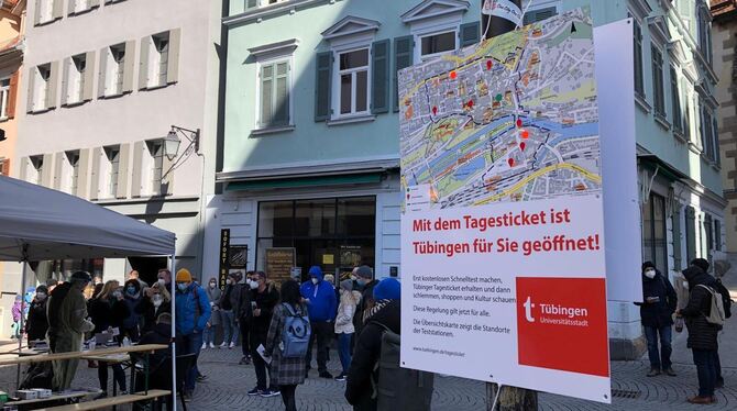 »Mit dem Tagesticket ist Tübingen für Sie geöffnet!«