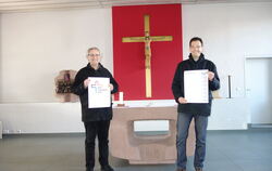 Pfarrer Dietmar Hermann (links) und Wolfgang Lachenmann, Gewählter Vorsitzender des Kirchengemeinderats St. Franziskus Pliezhaus