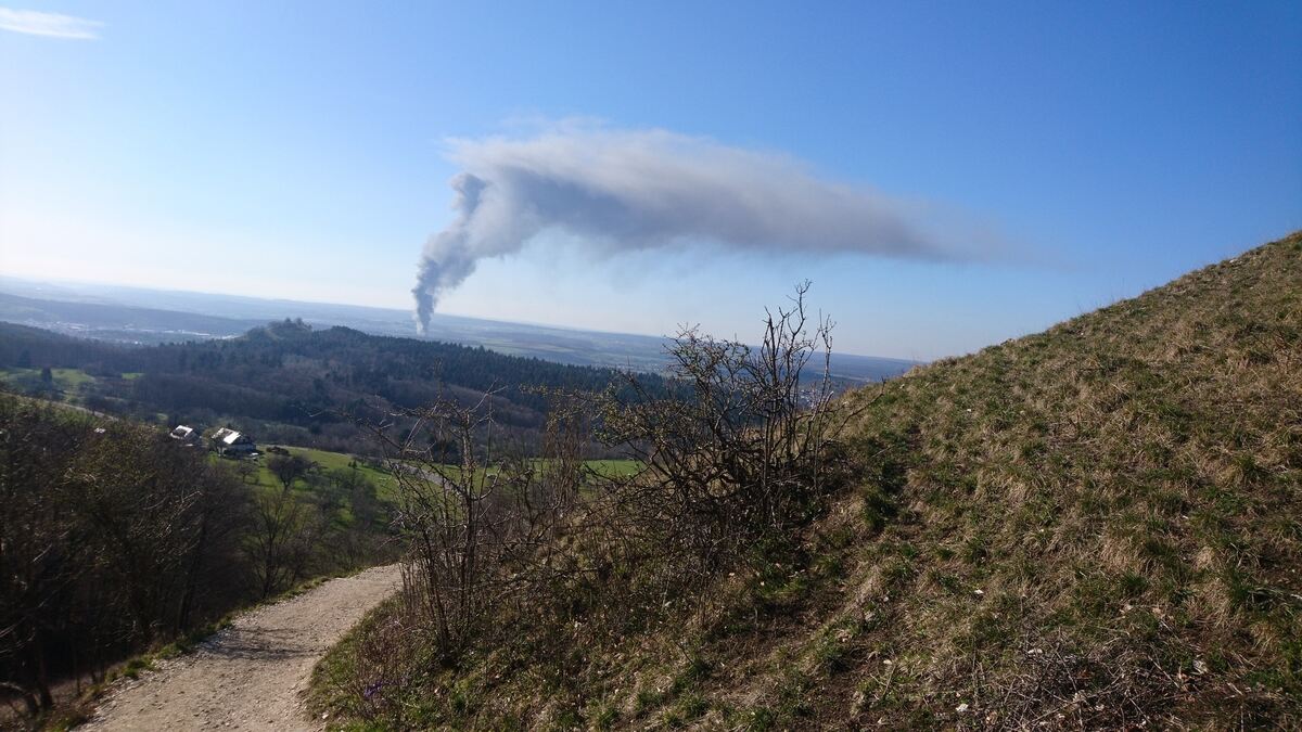 Die Rauchsäule gesehen vom Jusi in Kohlberg.