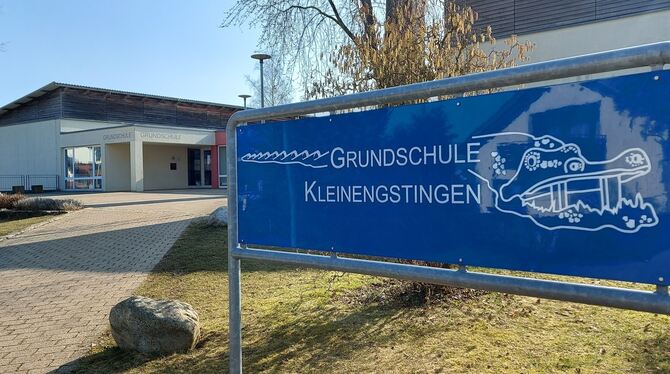 EAn der Grundschule in Kleinengstingen wird eine Förderklasse eingerichtet, die zurückgestellten Kindern eine Brücke zwischen Ki