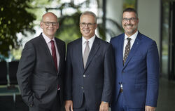 Vorstand der Kreissparkasse Reutlingen (von links): Joachim Deichmann, Michael Bläsius und Martin Bosch.  FOTO: KREISSPARKASSE