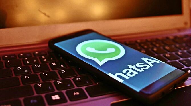 Der Messengerdienst Whatsapp wird nun auch von Trickbetrügern für die Enkeltrick-Masche benutzt.  FOTO: LERMER/7AKTUELL