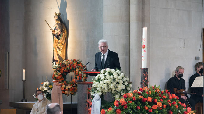 Ministerpräsident Winfried Kretschmann betonte, dass er auch persönlich Antworten auf Glaubensfragen in Küngs Schriften gefunden