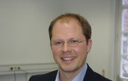 Ulrich Trautwein weiß, dass Frust entsteht, wenn die Technik nicht funktioniert.  FOTO: GISEL