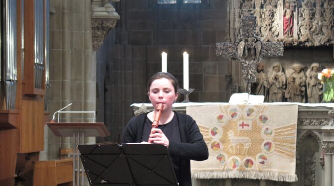 Jüngste Mitwirkende in der Stunde der Kirchenmusik: Josephine Luik.