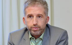 Das Bündnis gegen das Cyber Valley kritisiert OB Boris Palmer.