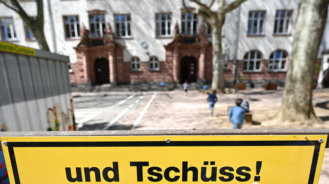 Seit Ende April haben die Schulen im Kreis Reutlingen geschlossen.  FOTO: DEDERT/DPA