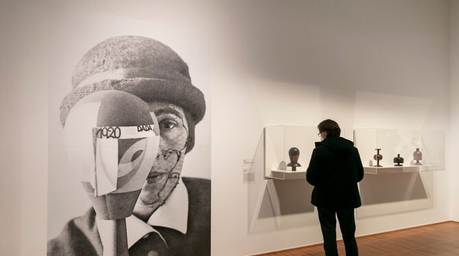 Blick in die Ausstellung im Kunstmuseum Basel, die bis zum 20. Juni zu sehen ist.  FOTO: JULIAN SALINAS/KUNSTMUSEUM BASEL