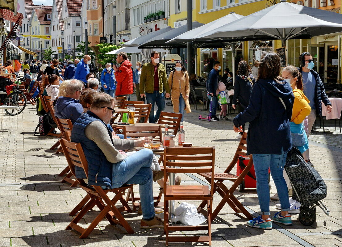 Stadt-2505-2Cafe opening-Niethammer