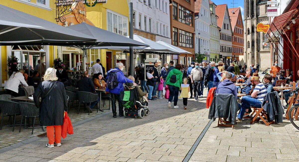 Stadt-2505-4Cafe opening-Niethammer