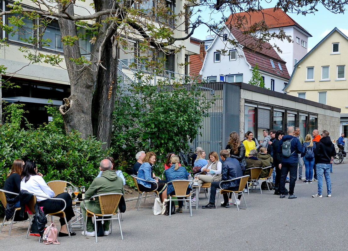 Stadt-2505-9Cafe opening-Niethammer