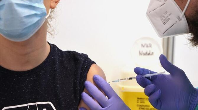 Corona-Impfung Corona-Impfung