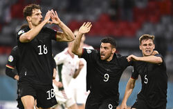 Gegen England in der Startaufstellung: Leon Goretzka vom FC Bayern München (links). FOTO: BARTH/DPA