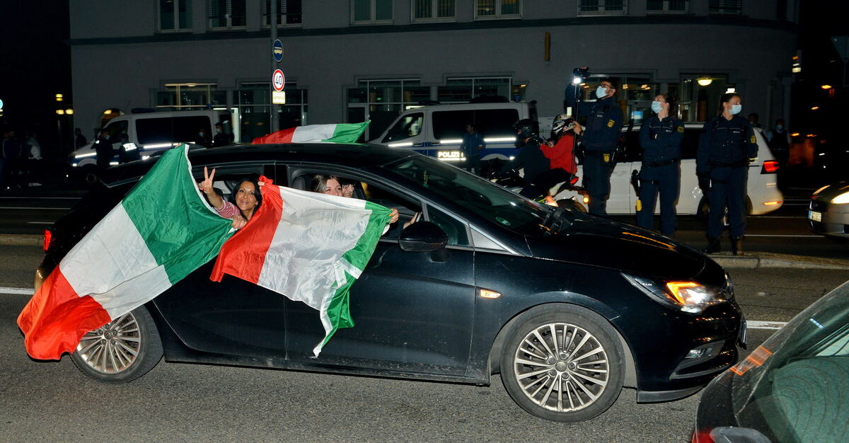 Onlie-0207-23EM Italien-Niethammer