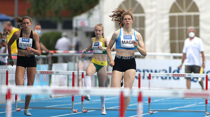 Die Tübingerin  Lotta Mage zählt zu Deutschlands schnellsten  400-Meter-Hürdenläuferinnen.  FOTO: GÖRLITZ