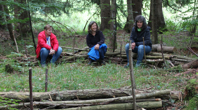 Das Team des Waldkindergartens in Ohna-stetten auf einem Archivbild. In beiden St. Johanner Wald-Betreuungseinrichtungen ist die