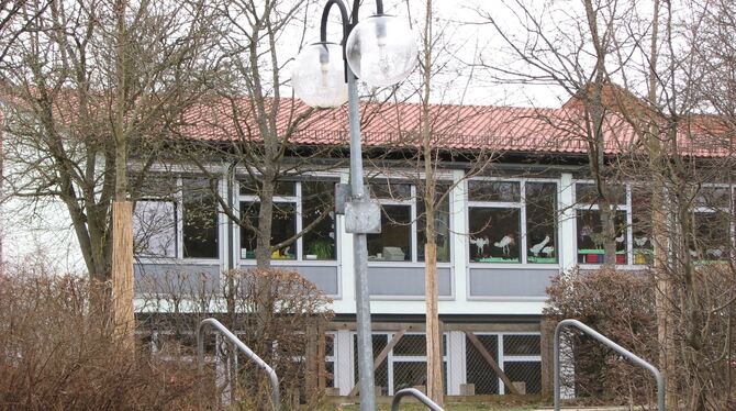 Die Grundschule in Rübgarten.