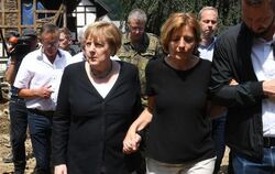 Angela Merkel im Hochwassergebiet