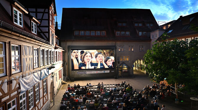 Mit dem GEA-Wunschfilm »Mein Liebhaber, der Esel & ich« begann gestern im Spitalhof die Open-Air-Kinosaison 2021. FOTOS: PIETH