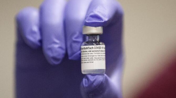 Pfizer/Biontech Pfizer/Biontech