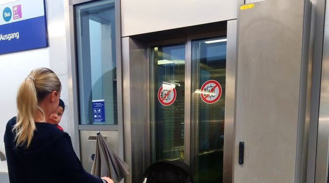 Die Aufzüge im Reutlinger Hauptbanhof sind wieder im Betri