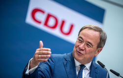 Armin Laschet, Unions-Kanzlerkandidat, derem über die bevorstehende Bundestagswahl beraten.  FOTO: KAPPELER/DPA