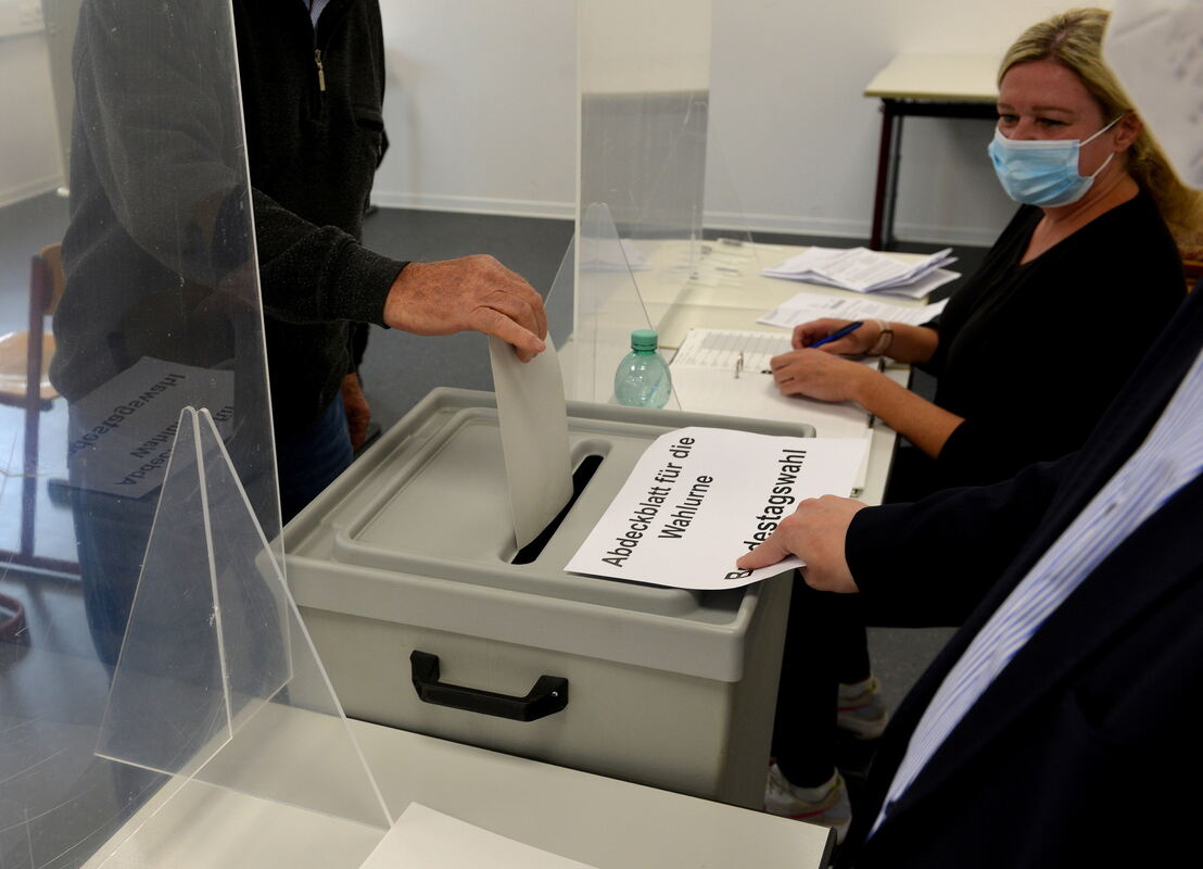 Stadt-2709-5Betz.Hoffmann-Schule-Niethammer