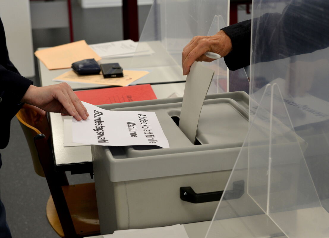 Stadt-2709-6Betz.Hoffmann-Schule-Niethammer