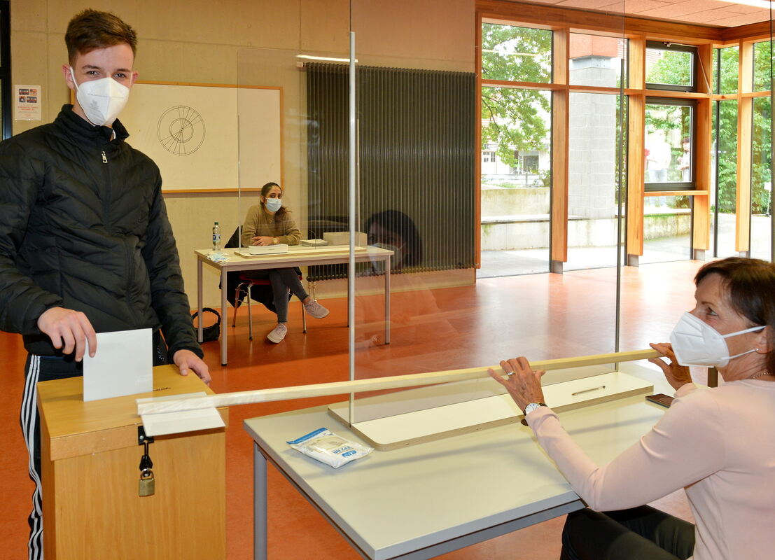 Pel-2709-5Schiller Gymn Pfu-Niethammer