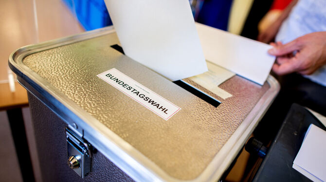 Die Urnengänger waren in Kirchentellinsfurt diesmal in der Minderheit.  FOTO: DPA