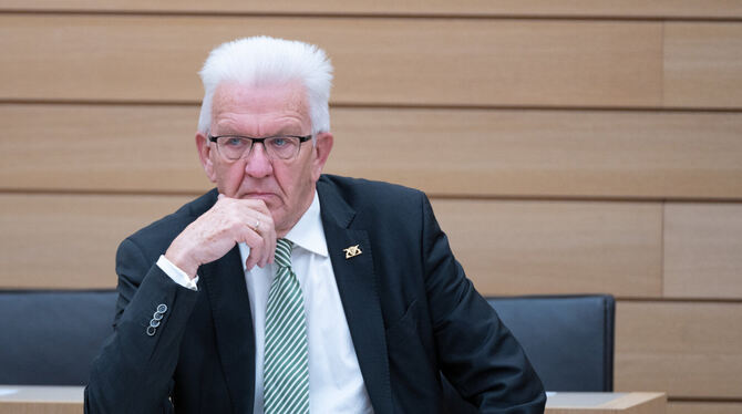 Ministerpräsident Winfried Kretschmann sieht die Ganztagsbetreuung als »große Herausforderung«.  FOTO: WEISSBROD/DPA