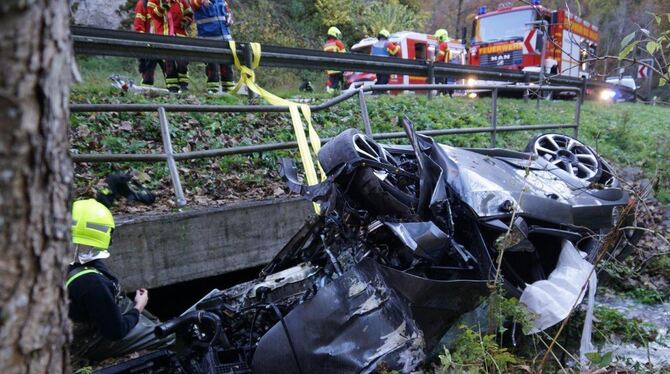 10_21_Verkehrsunfall_L245_10