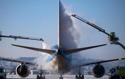 Enteisung am Stuttgarter Flughafen