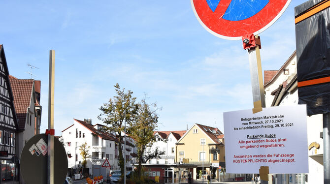 Am Lindenplatz sind die Belagsarbeiten weitgehend abgeschlossen.  FOTO: SAUTTER