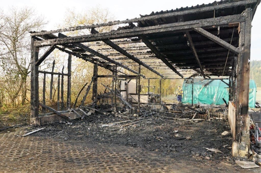 11_21_Scheunenbrand_Engstingen_03