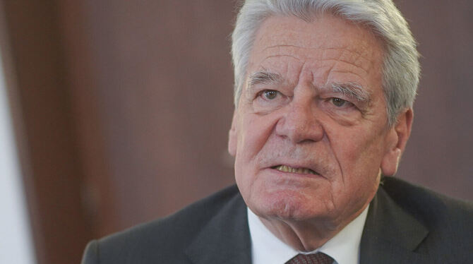 Fordert Toleranz, auch wenn sie schwer erträglich ist: der ehemalige Bundespräsident Joachim Gauck.  FOTO: CARSTENSEN/DPA