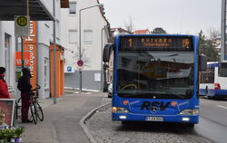 Die Linie 1 fährt oft zeitgleich mit der Linie 11 ab. FOTO: SAUTTER