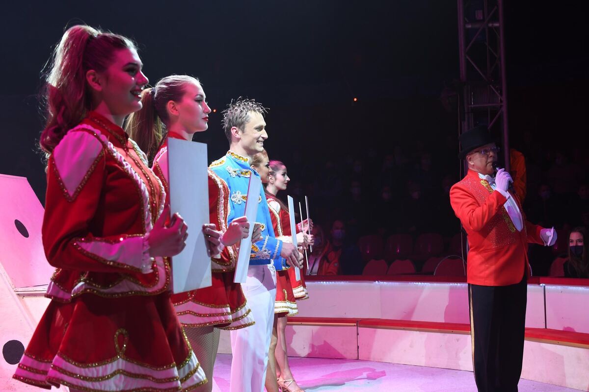 weihnachtscircus_reutlingen_2021_zen_11