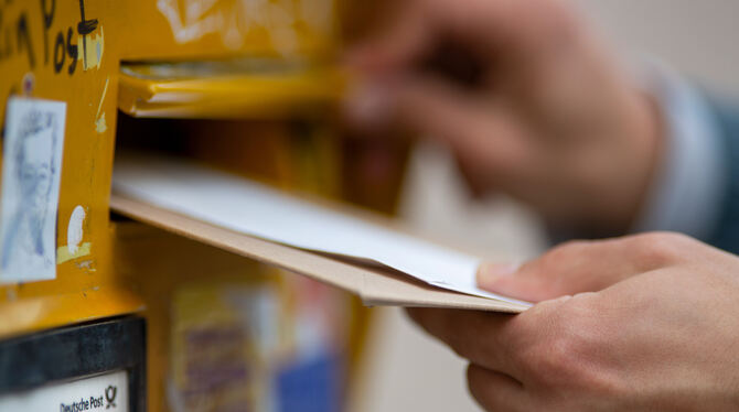 In einem anonymen Brief ist St. Johanns Bürgermeister Florian Bauer  übel beschimpft und bedroht  worden.