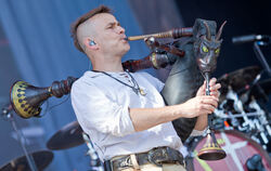 Boris Pfeiffer, Musiker der deutschen Band In Extremo, beim Musikfestival »Rock im Park«.