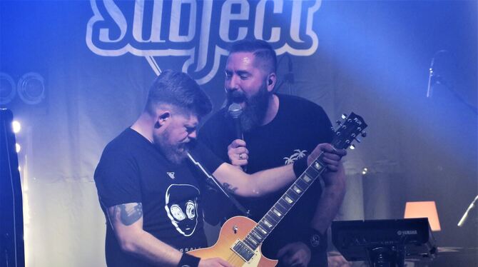 Manuel Randecker und Marc Ruff E-Gitarrist Manuel Randecker und Sänger Marc Ruff von Walter Subject