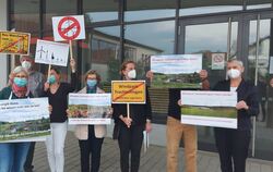 Die Bürgerinitiative Gegenwind aus Steinhilben will einen Windpark in Trochtelfingen verhindern.  FOTO: FISCHER