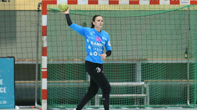 Verlässt am Saisonende die TuS Metzingen: Torhüterin Nicole Roth. FOTO: TOBIAS BAUR/ECKHARD EIBNER Verlässt am Saisonende die TuS Metzingen: Torhüterin Nicole Roth. FOTO: TOBIAS BAUR/ECKHARD EIBNER